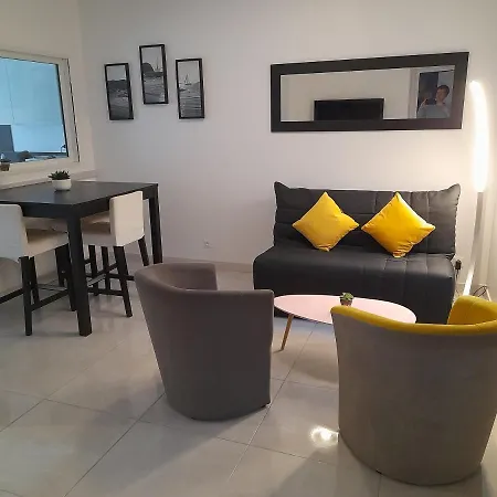 Ferienwohnung 17, Face A La Gare Lannion Exterior foto