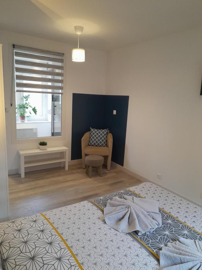 17, Face A La Gare Apartment Lannion