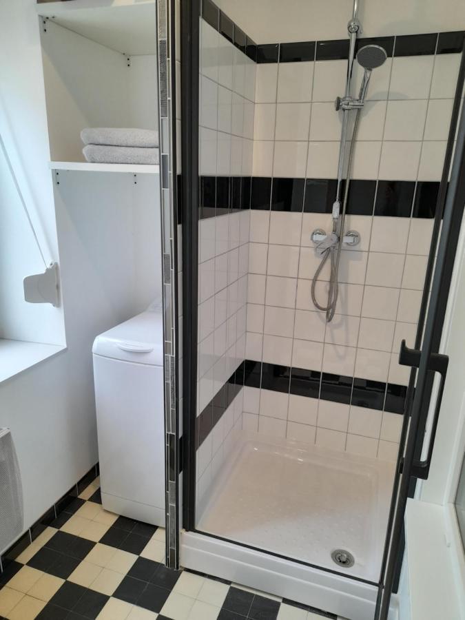 17, Face A La Gare Apartment Lannion